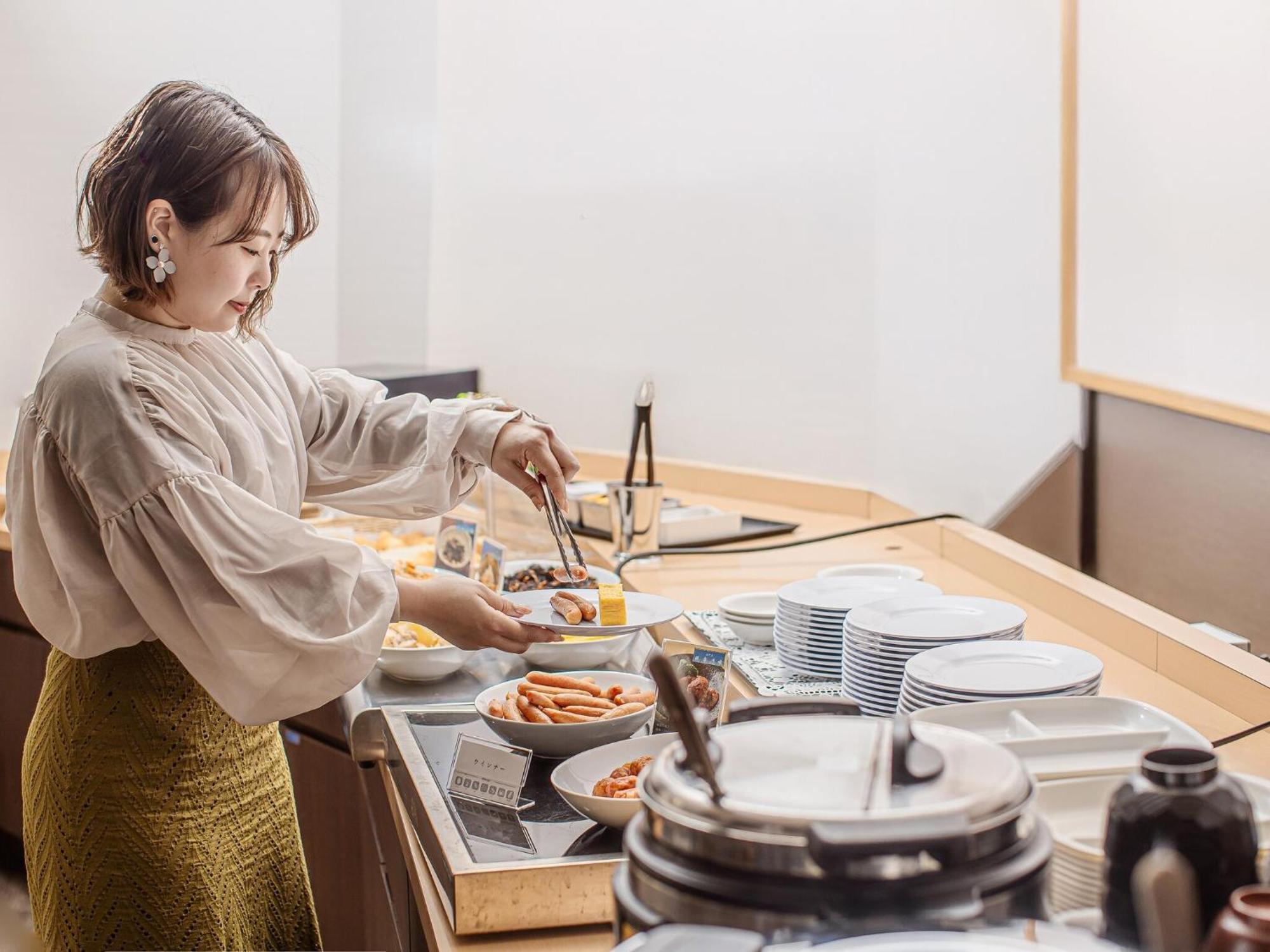 Hamilton Hotel Blue Nagoya Bagian luar foto